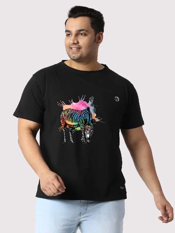 extended cozy t-shirts -Men Plus Size Black Colorful Zebra Printed Round Neck T-Shirt