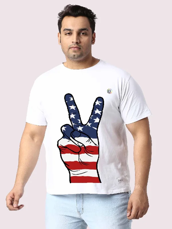 high scoop t-shirts -Men Plus Size White Peace Sign Hand American Flag Round Neck T-Shirt