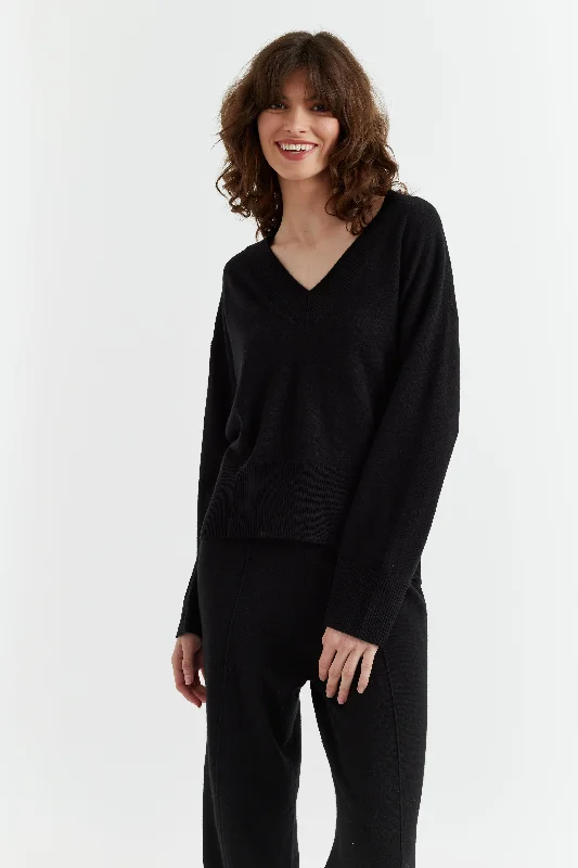 leather-ramie pullover sweater hybrid -Black Wool-Cashmere V-Neck Sweater