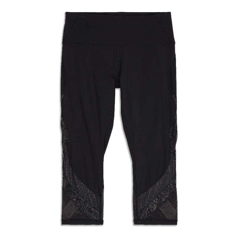 plus pop pants -Wunder Under High Rise Crop - Resale